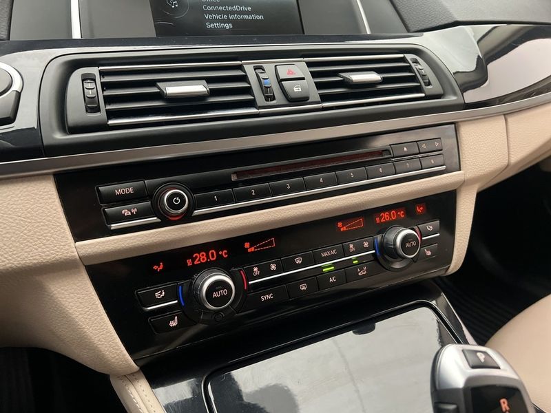 BMW 530 bild 21