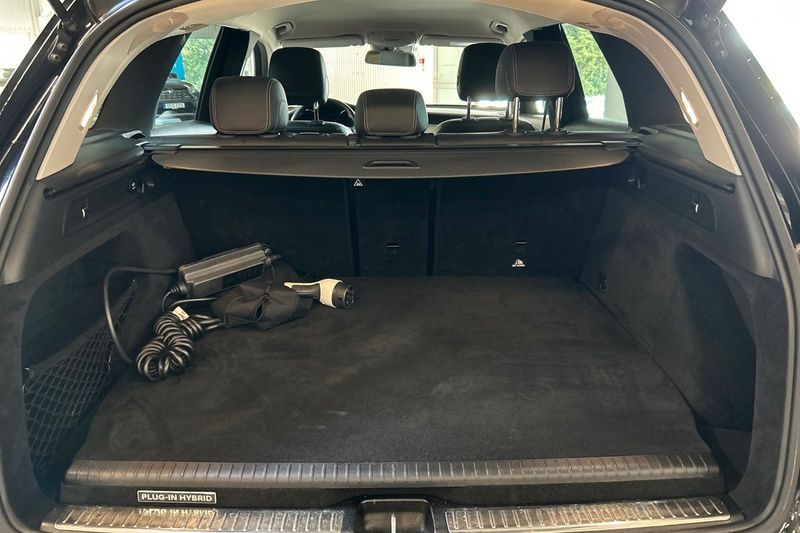 Mercedes GLC350 bild 24