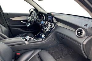 Mercedes GLC350 bild 14