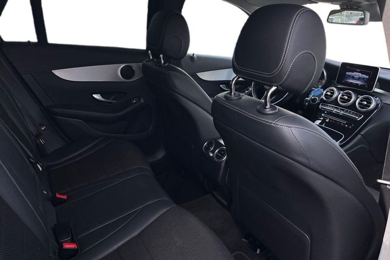 Mercedes GLC350 bild 22