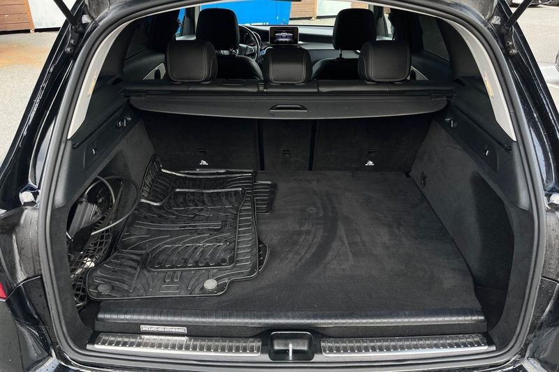 Mercedes GLC350 bild 25