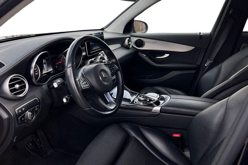 Mercedes GLC350 bild 11