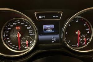 Mercedes GLE350 bild 14