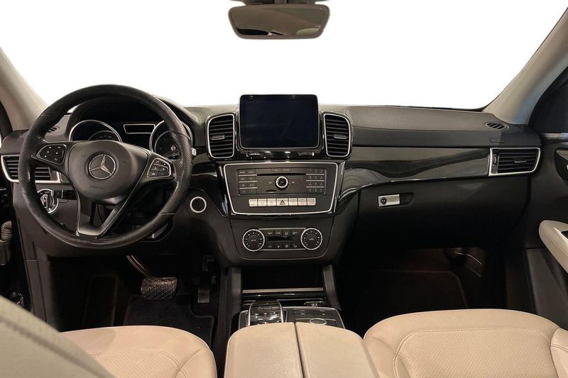 Mercedes GLE350 bild 12