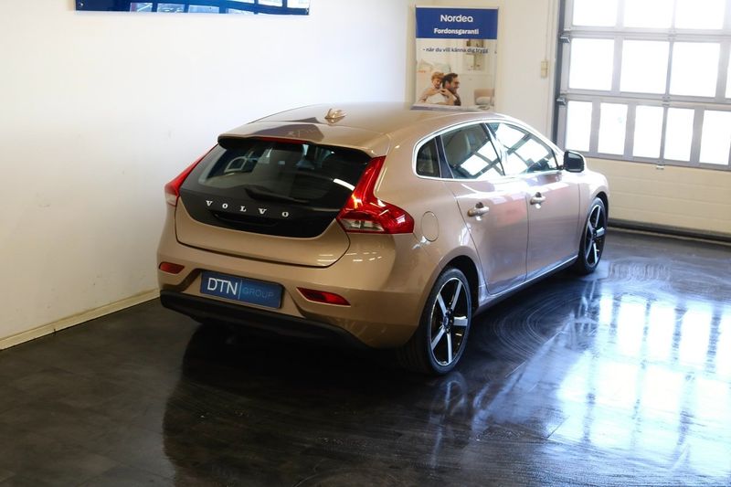 Volvo V40 bild 2