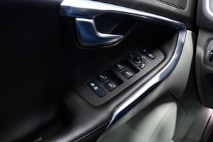 Volvo V40 bild 18