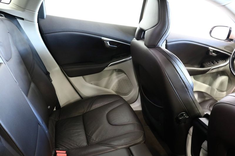 Volvo V40 bild 9