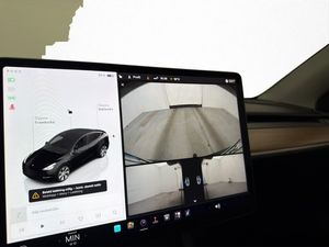 Tesla Model Y bild 22