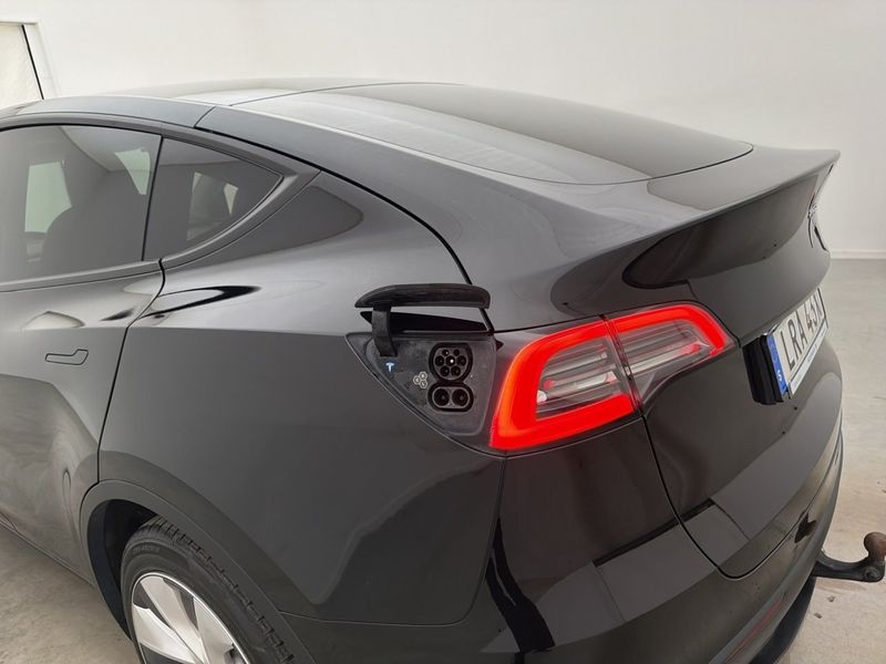 Tesla Model Y bild 13