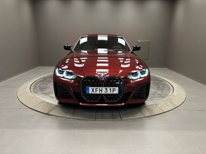 BMW i4 bild 8