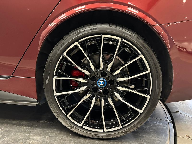 BMW i4 bild 10