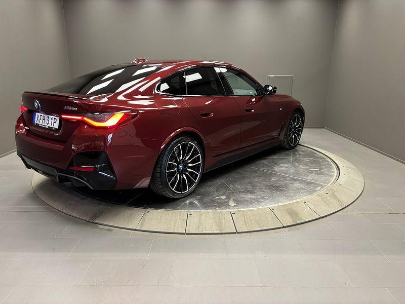 BMW i4 bild 5