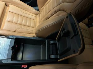 BMW i4 bild 39