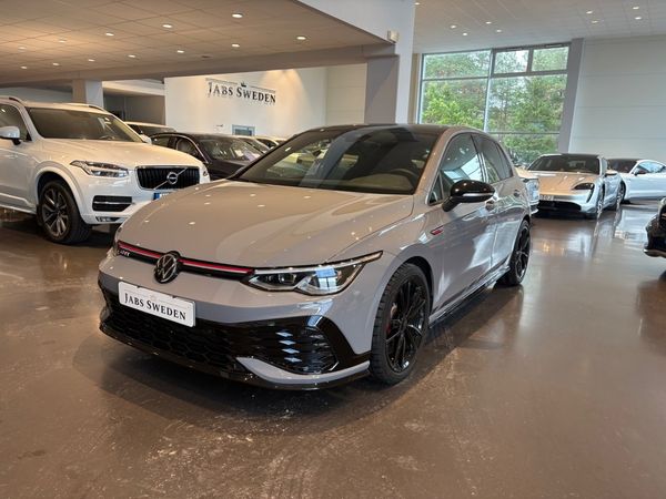 Volkswagen Golf GTI Clubsport 2.0 TSI OPF R-Line Panorama 301 hk - 2022