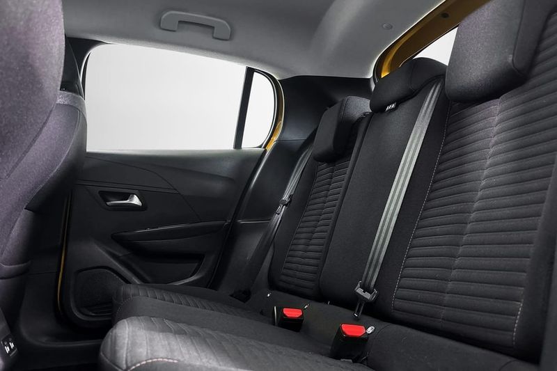 Peugeot 208 bild 7