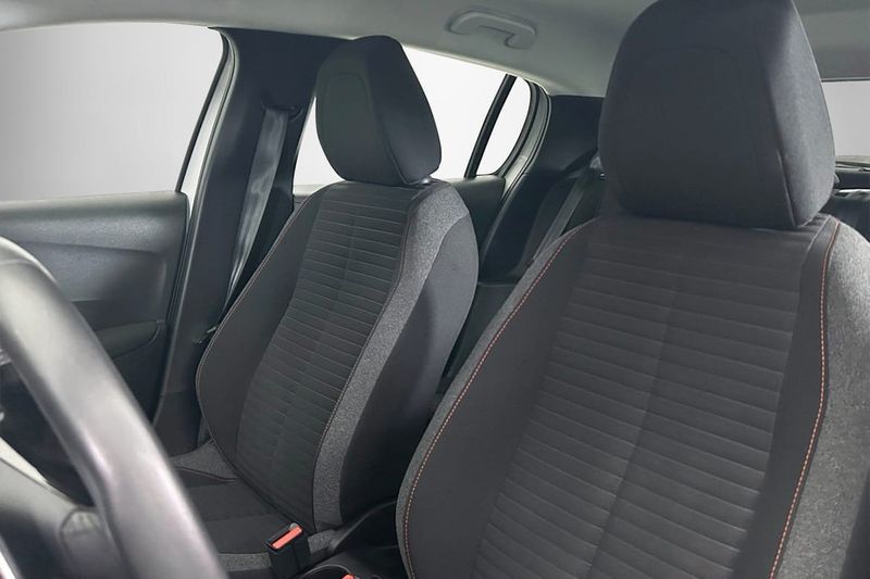Peugeot 208 bild 5