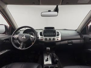 Mitsubishi L200 bild 15