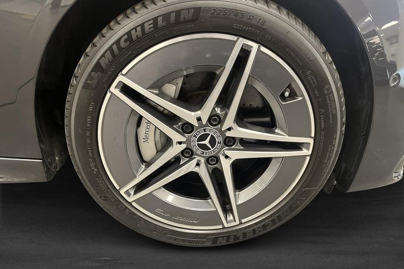 Mercedes C300 bild 12