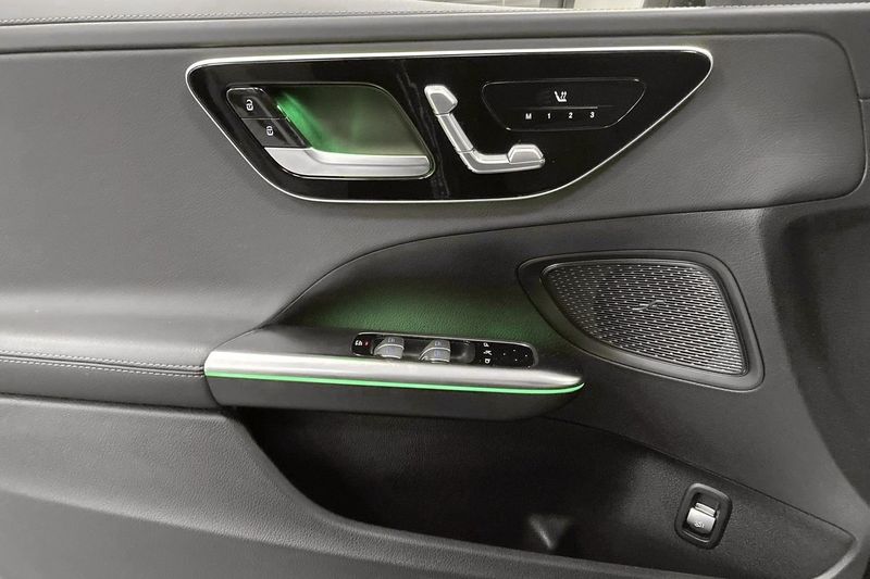 Mercedes C300 bild 13