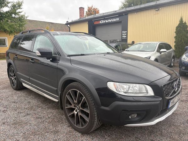 Volvo XC70 D5 AWD AUT Sport Business Pro Drag/Värmare/Taklucka - 2015