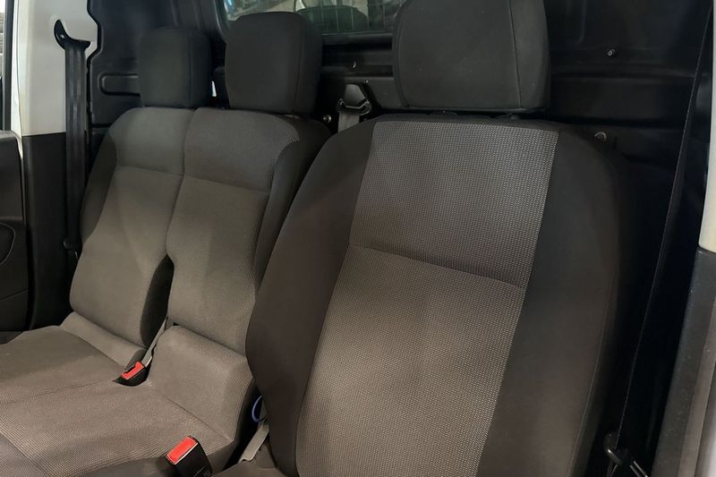 Peugeot Partner bild 9