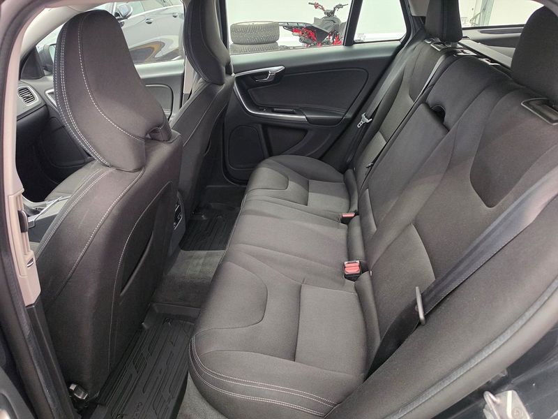 Volvo V60 bild 17
