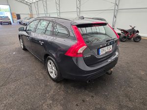 Volvo V60 bild 8