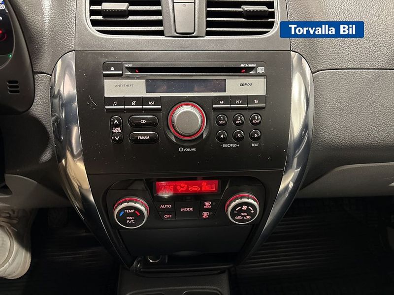 Suzuki SX4 bild 14
