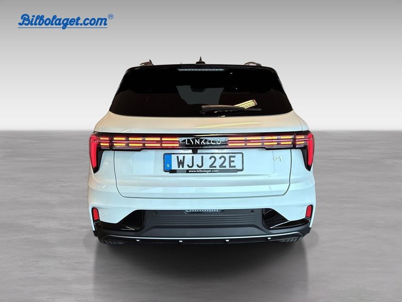 Lynk & Co 01 bild 5