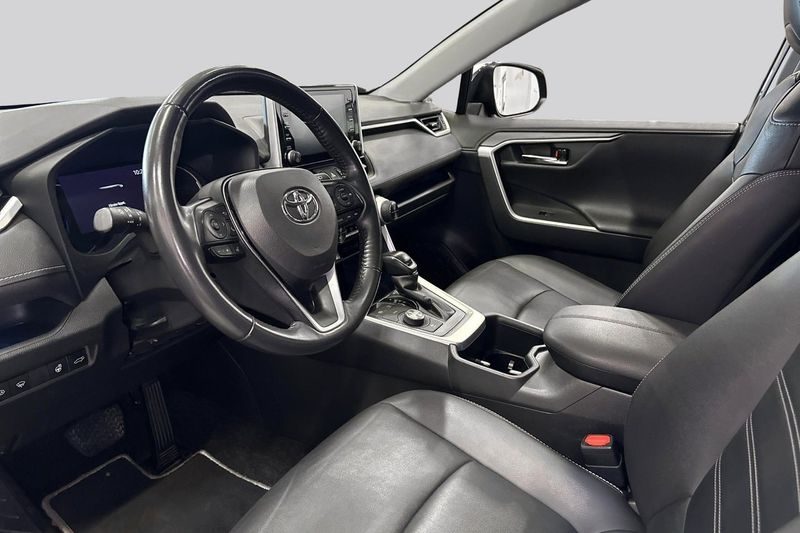 Toyota RAV4 bild 8