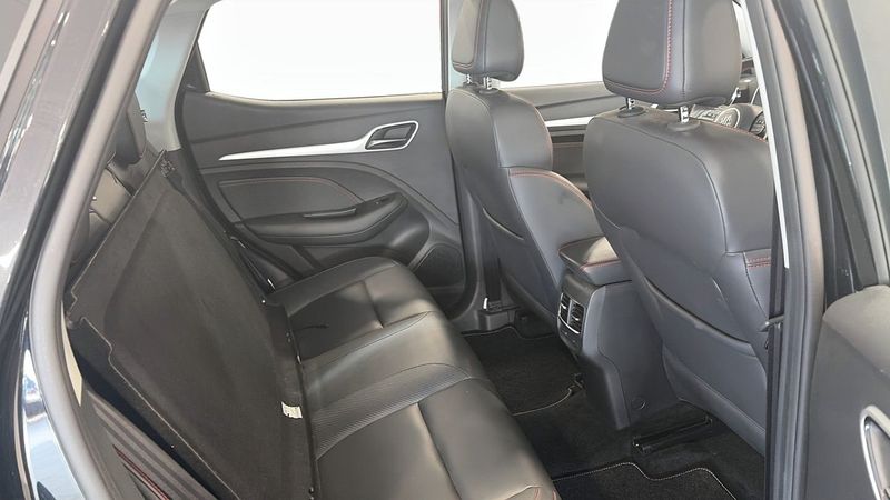 MG ZS EV bild 5