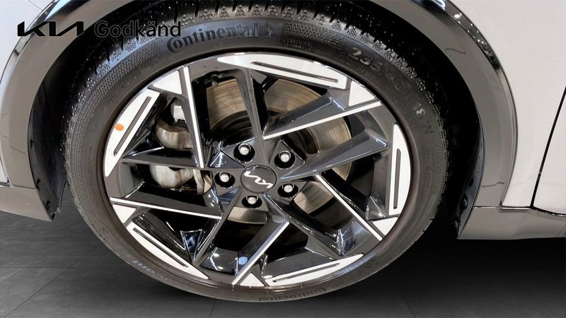 Kia K4 bild 9
