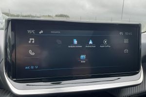 Peugeot 208 bild 12