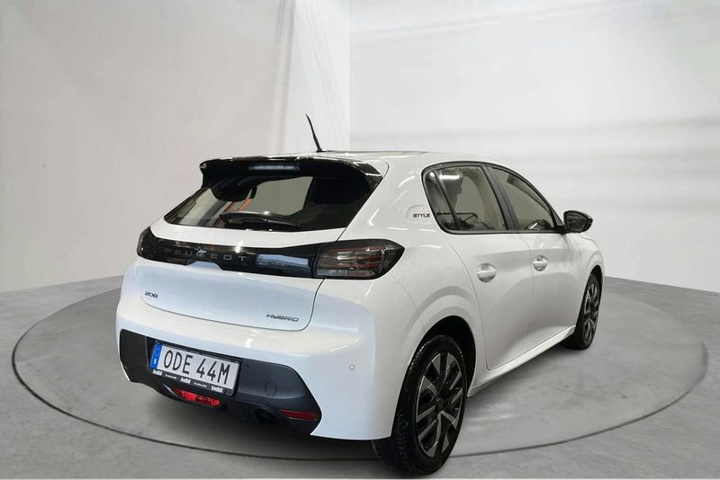 Peugeot 208 bild 3