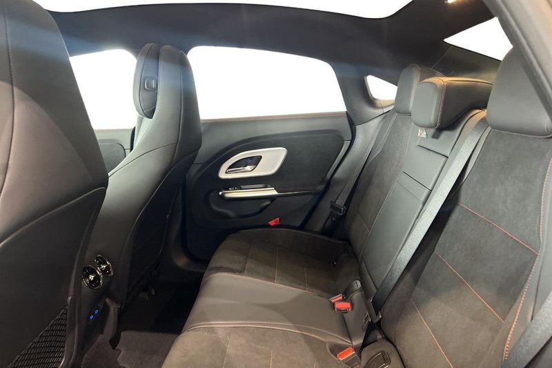Mercedes CLA250 bild 10
