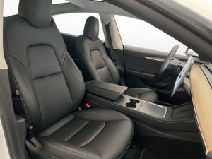 Tesla Model 3 bild 25