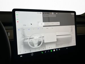 Tesla Model 3 bild 21