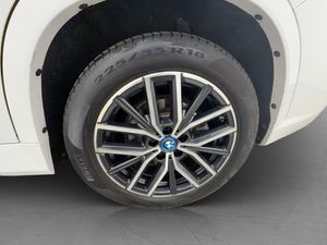 BMW iX1 bild 34