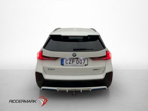 BMW iX1 bild 8