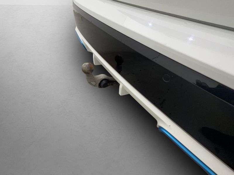 BMW iX1 bild 10