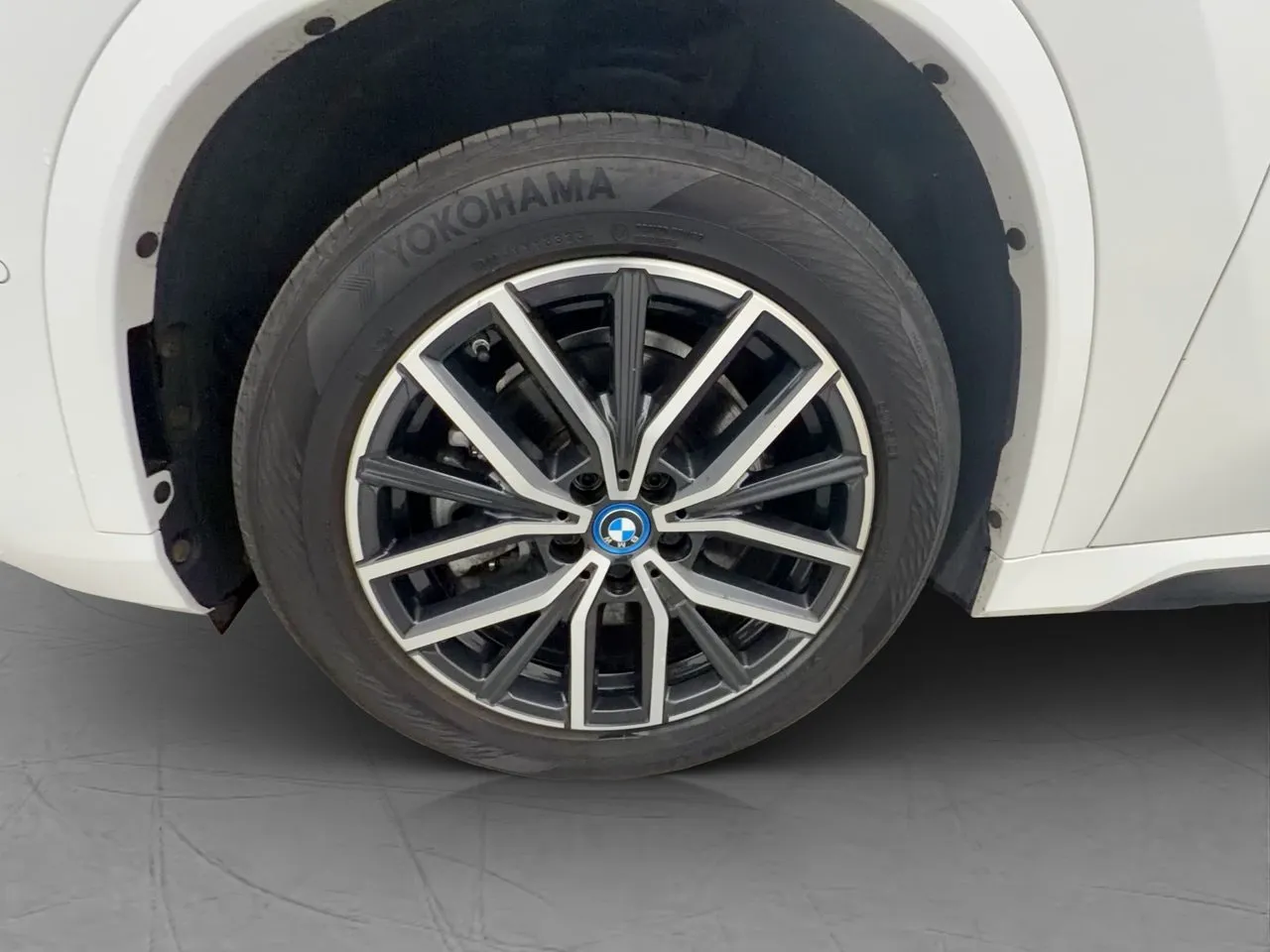 BMW iX1 bild 33