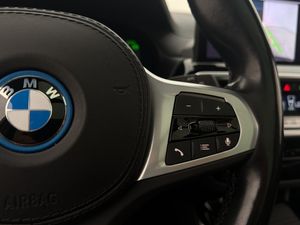BMW iX3 bild 20