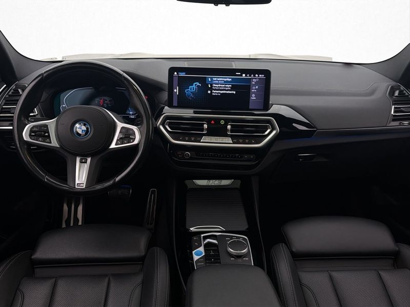 BMW iX3 bild 22