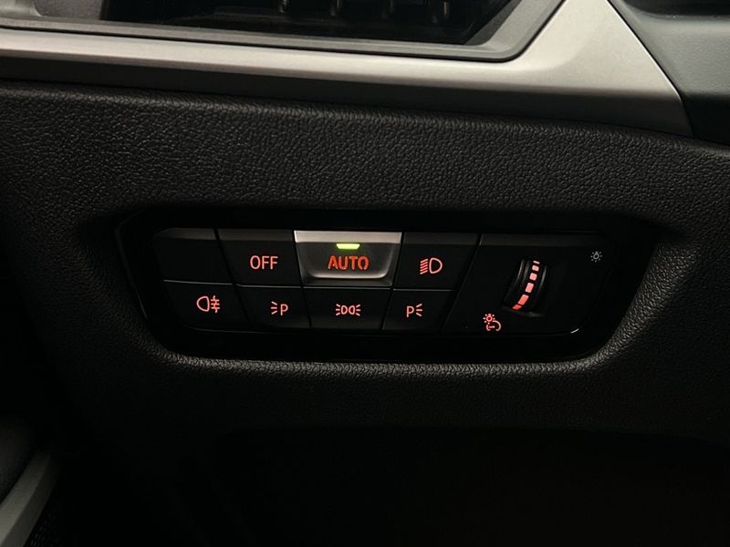 BMW 330 bild 31