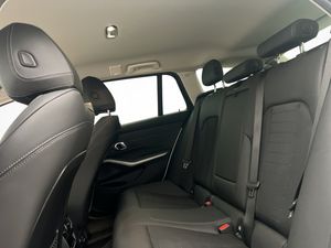 BMW 330 bild 29