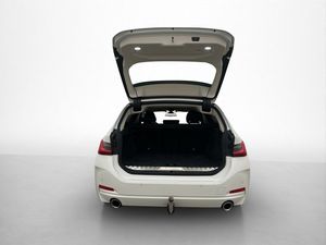 BMW 330 bild 30