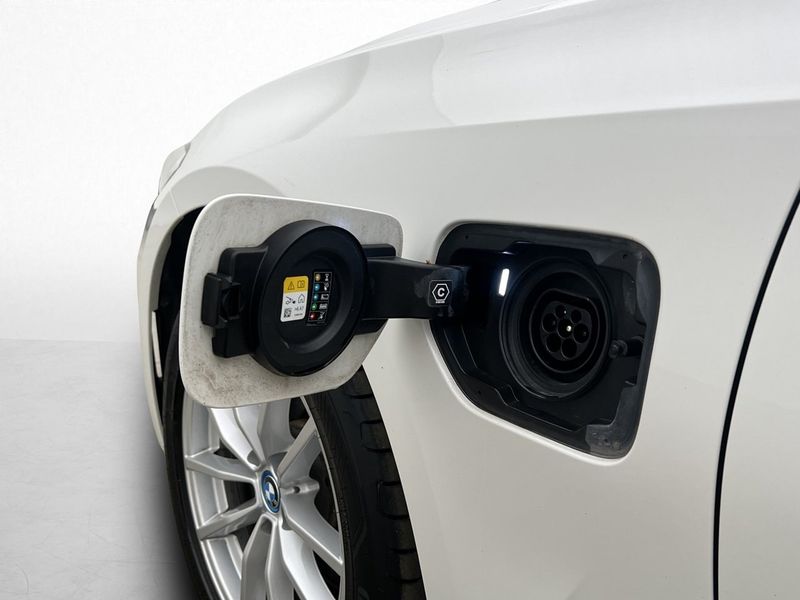 BMW 330 bild 32