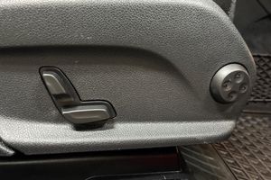 Mercedes GLC300 bild 28