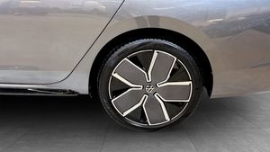 Volkswagen Passat bild 6