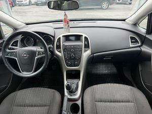 Opel Astra bild 8